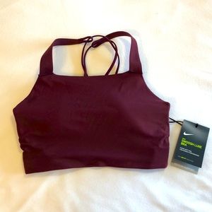 Nike Swoosh Luxe Bra